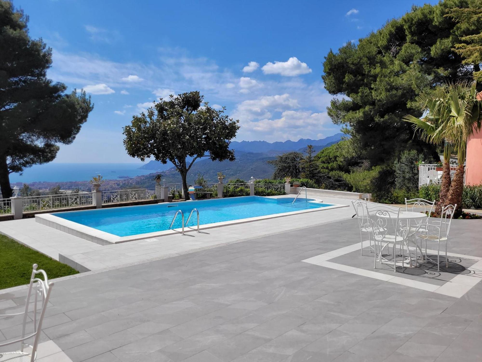 Villa Esmeralda Salerno Exterior photo